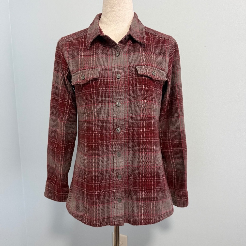 Patagonia Women’s Long Sleeved Fjord Flannel Shirt‎ Blouse Size 4